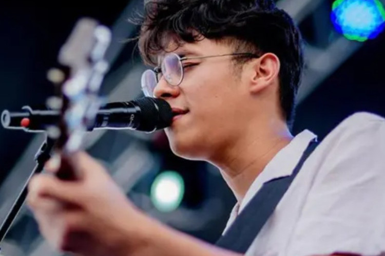 Ardhito Pramono Bawa Sengketa Royalti ke Pengadilan, Tuntut Sony Music Indonesia Rp5,7 Miliar