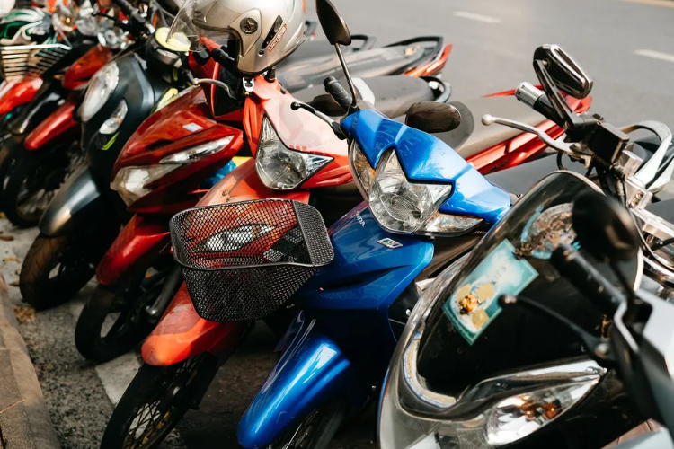 HORE! Beli Mobil-motor Bekas Tidak Perlu Bayar Bea Balik Nama, Begini Aturannya