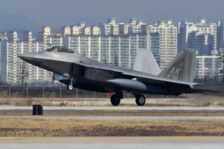 Pesawat Tempur F-22 Raptor Amerika Serikat Pernah Lakukan Kunjungan ke Indonesia, Ada Apa?