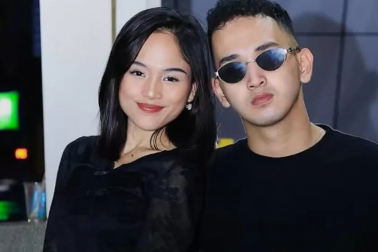 HEBOH! Jeje Slebew Batal Nikah, Rio Ramadhani Bocorkan Bukti Sang Tunangan Bersama Wanita Lain di Blok M
