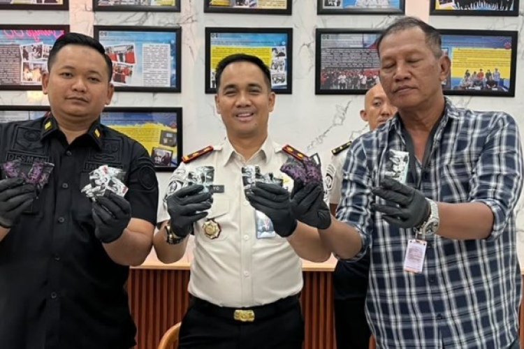 Selundupkan 65 Cartridge Vape Narkoba, Pengunjung Rutan Salemba Terciduk