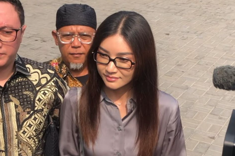 Tama Pacar Manda Siapa? Ini Profil Asisten Sarwendah yang Disinggung Koko Hiro Chimot Soal Betran Peto