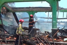 Bangunan Ponpes Annur Sumedang Kebakaran Habis Terbakar, Kerugian Mencapai Ratusan Juta Rupiah!