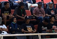 Botok Pati dan Sejumlah Aktivis Hadiri Paripurna DPR dari Balkon 27 Agustus